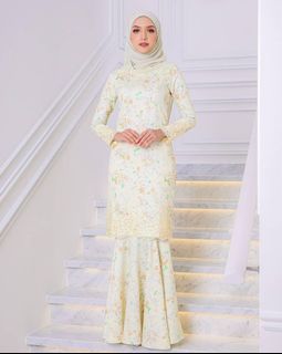Hijabistahub Ewanis Kurung