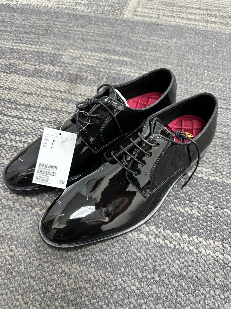 Glossy black dress cheap shoes