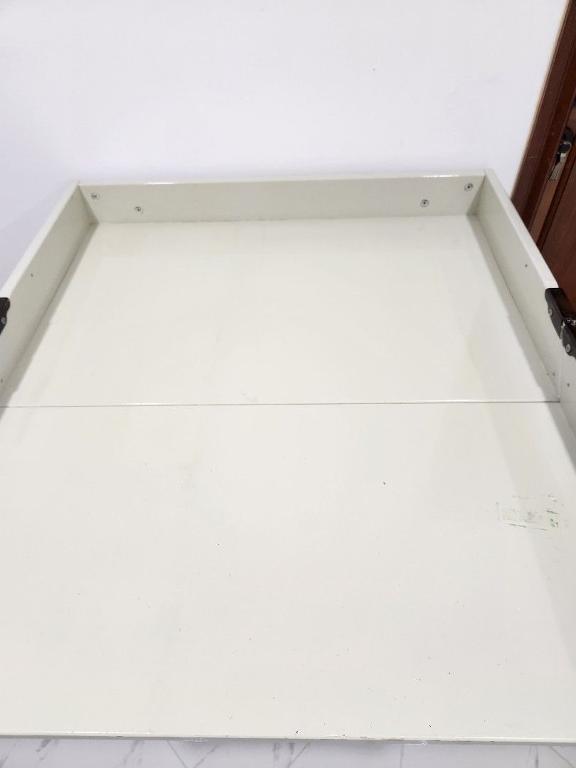 Ikea Sundvik changing table, Babies & Kids, Baby Nursery & Kids