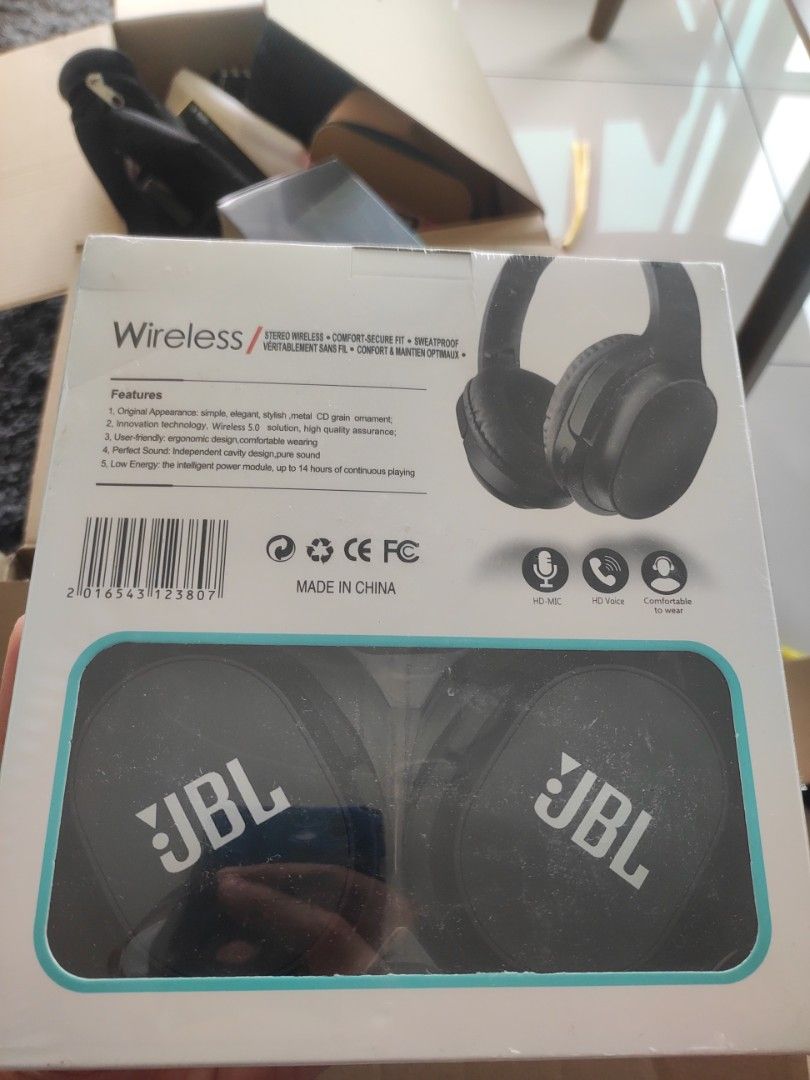 JBL wireless headphones (not Ori), Audio, Headphones & Headsets on