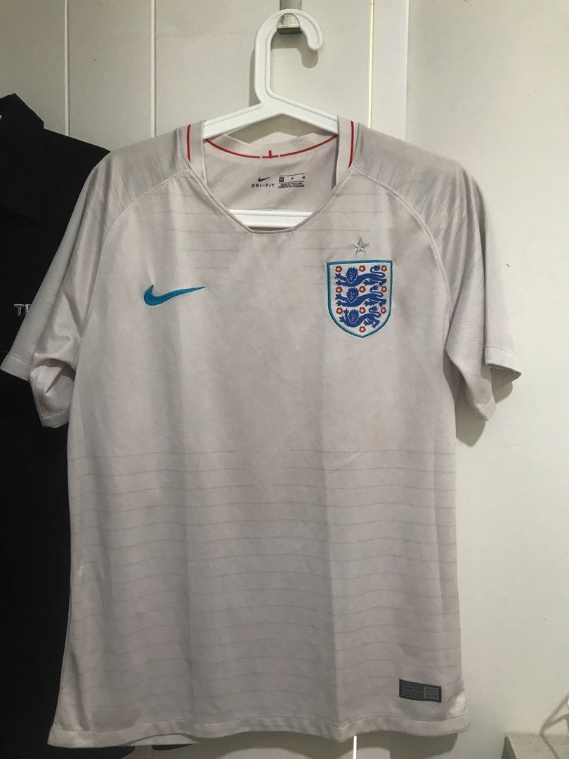 Jersey bola nike store