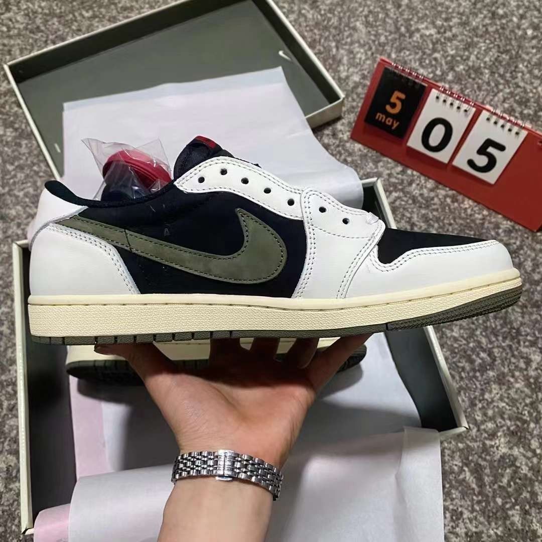 黑綠橄欖aj1 Travis Scott X Jordan Air Jordan 1 Low 