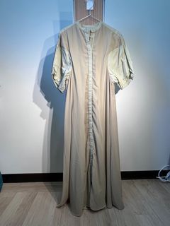 KBF異材質拼接澎袖淡綠洋裝