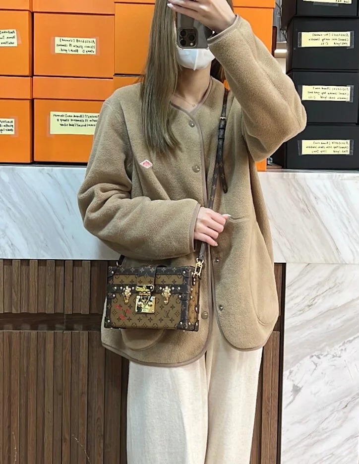 Louis Vuitton Monogram Petite Malle