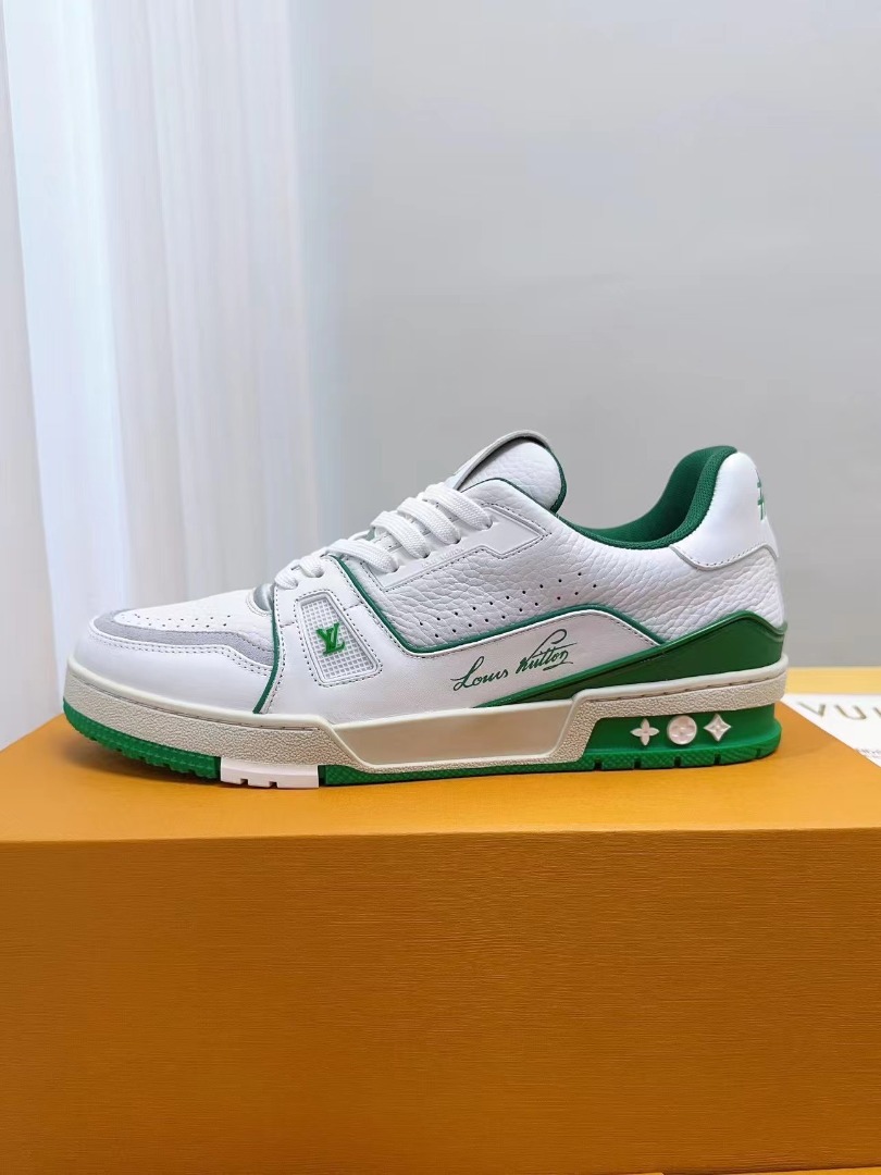 LOUIS VUITTON Trainer 54 White Green