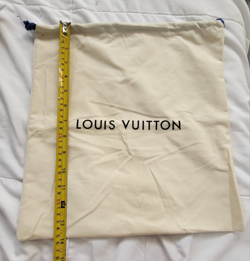 LV dustbag (Category: Luxury Accessories) located in San Juan City. Submitted by rmdeclutter (Listing ID 1232901129, Image 1). Description: .