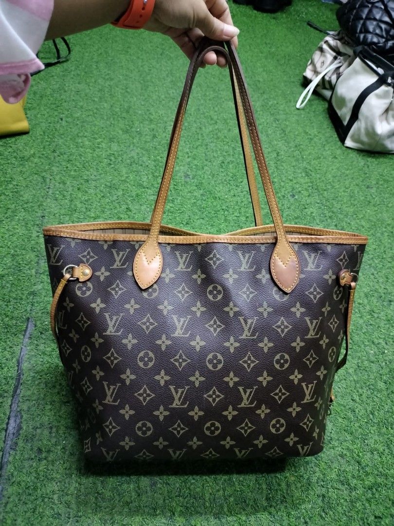 LV NEVERFULL MM MONOGRAM TOTE BAG, Luxury, Bags & Wallets on Carousell