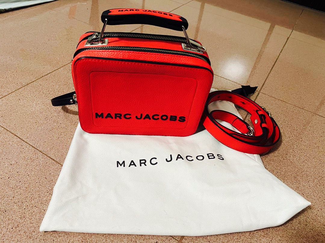 Marc Jacob Camera Bag, Women's Fashion, Bags & Wallets, Crossbody Bags
