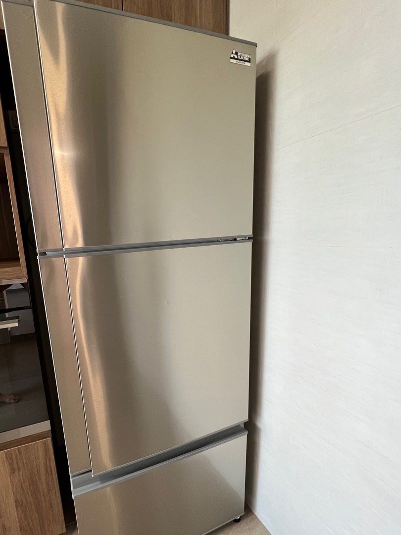 Mitsubishi electric inverter fridge, TV & Home Appliances, Kitchen