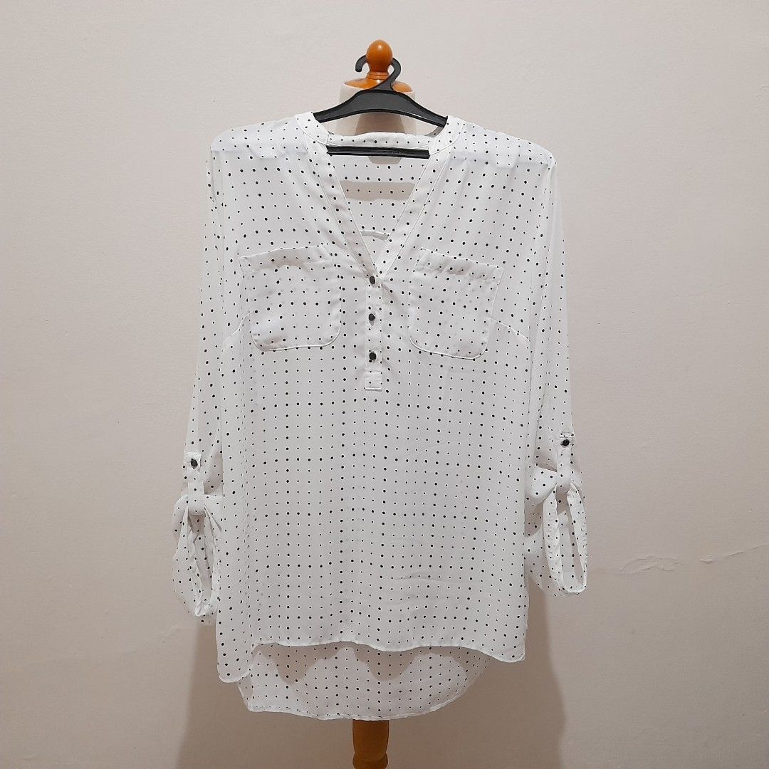 Mu0026S Polka Dot Blouse, Fesyen Wanita, Pakaian Wanita, Atasan di Carousell