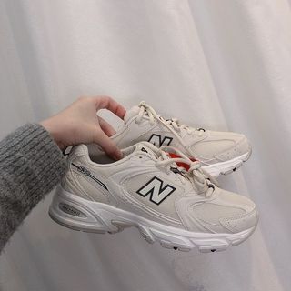 New balance 530 奶茶色   23號