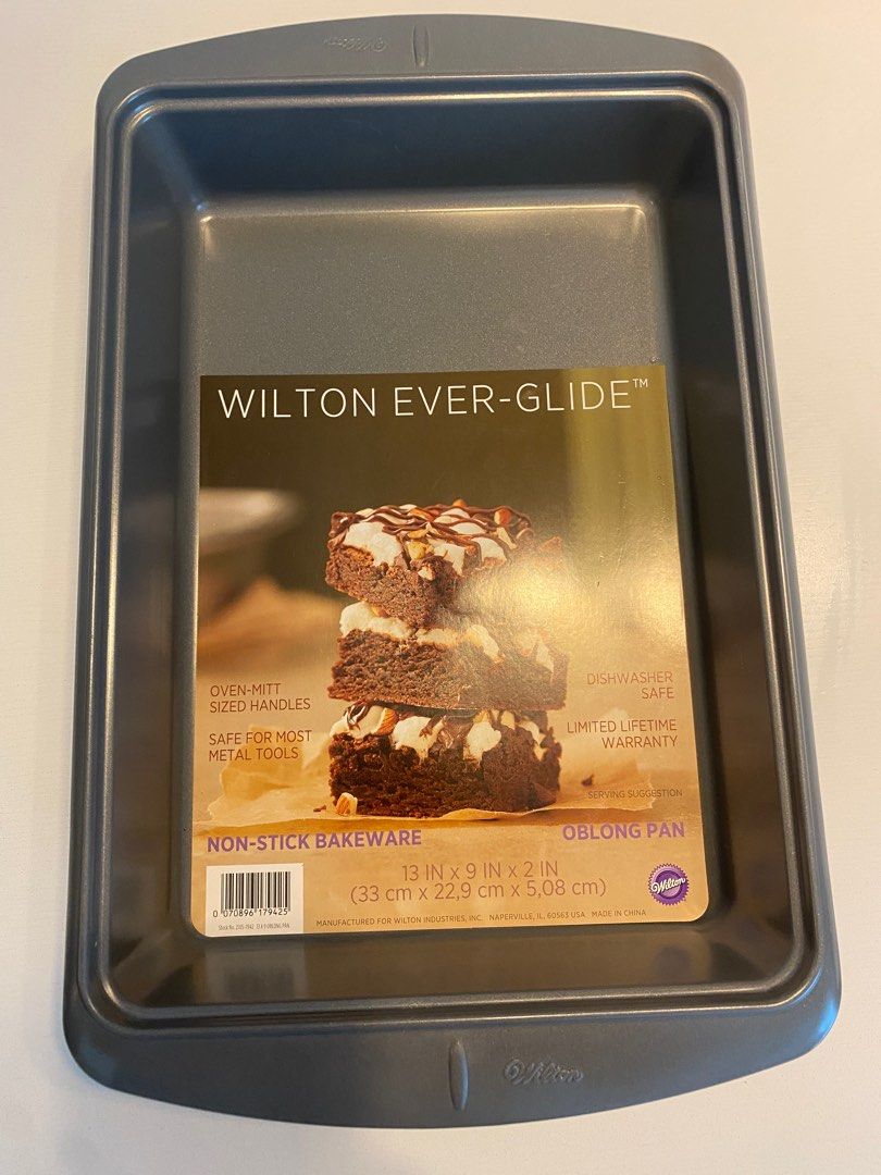 Wilton Ever - Glide Non - Stick Mini Muffin Pan 24 - Cup