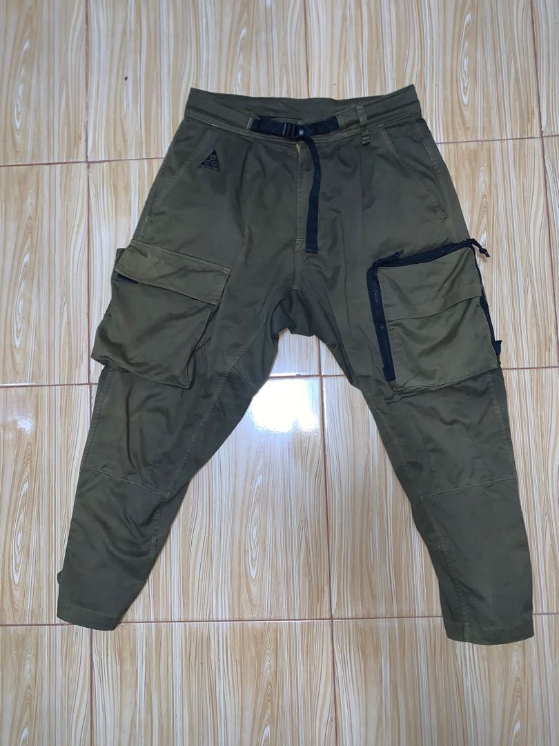 nike acg woven cargo olive green Fesyen Pria Pakaian Bawahan