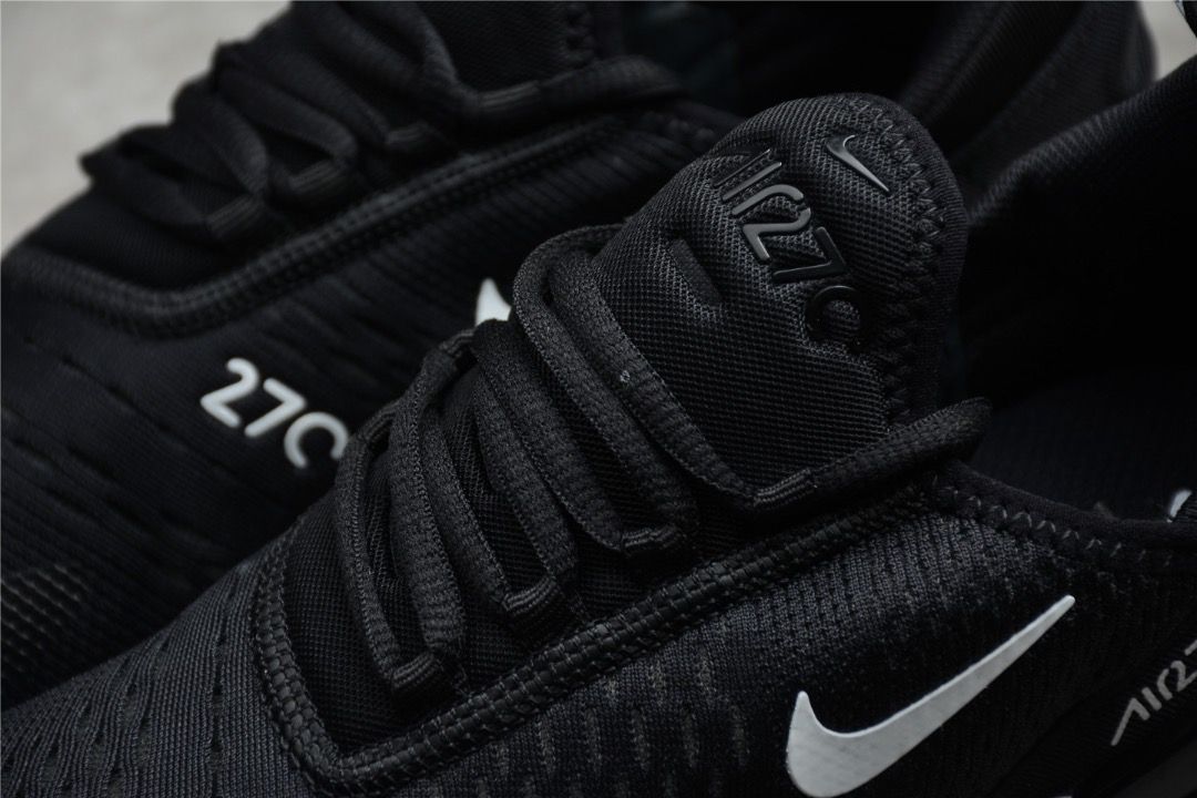 Nike 270 black red white hotsell