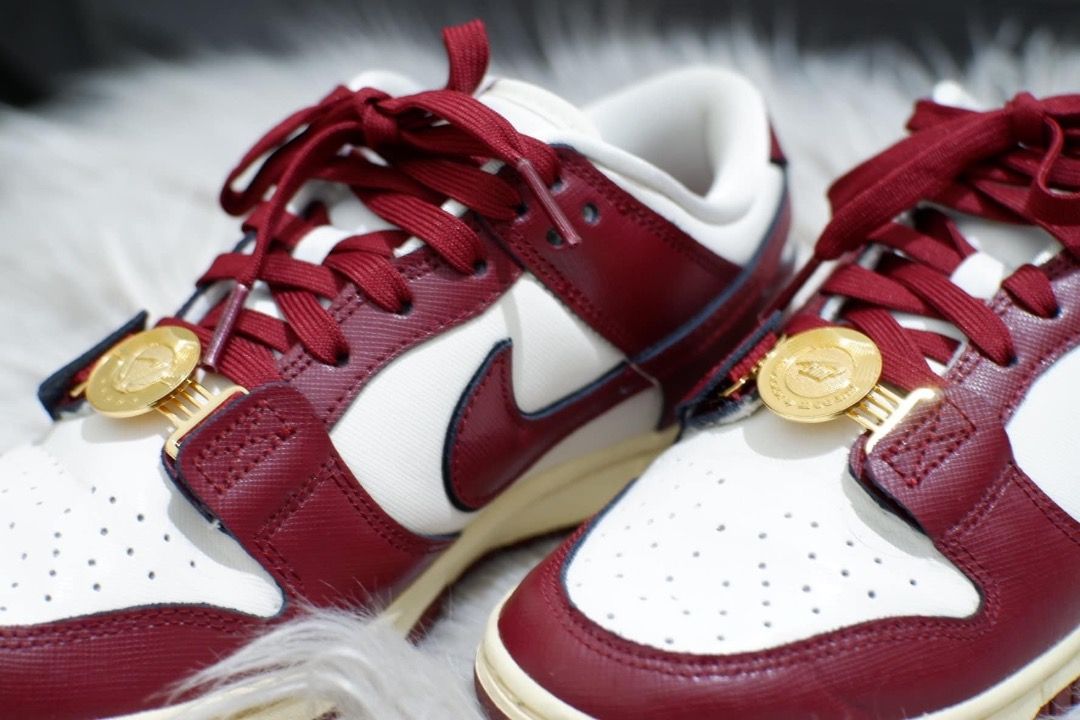 dunk low special edition