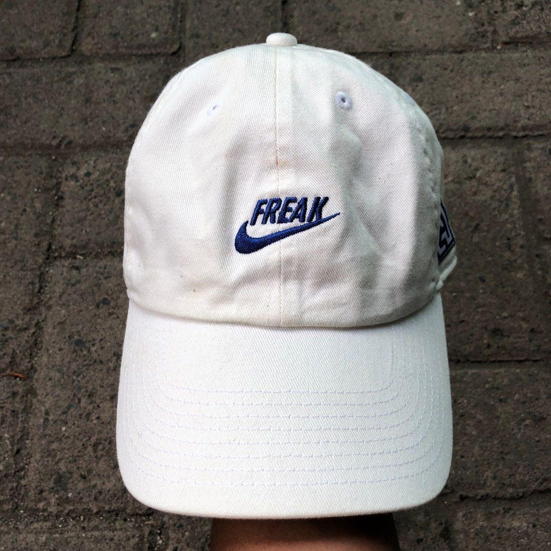 Nike Giannis H86 Freak Cap Fesyen Pria Aksesoris Topi di Carousell