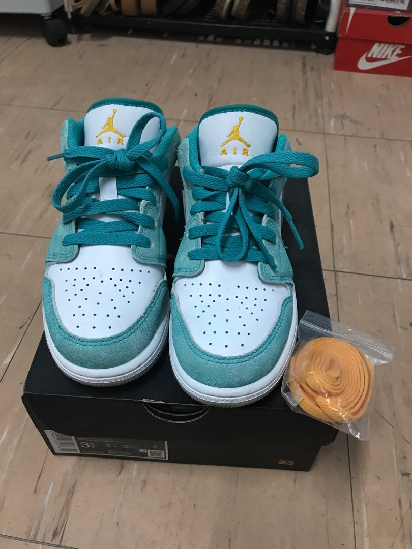 Nike Jordan Low, Women's Fashion, Footwear, Sneakers on Carousell