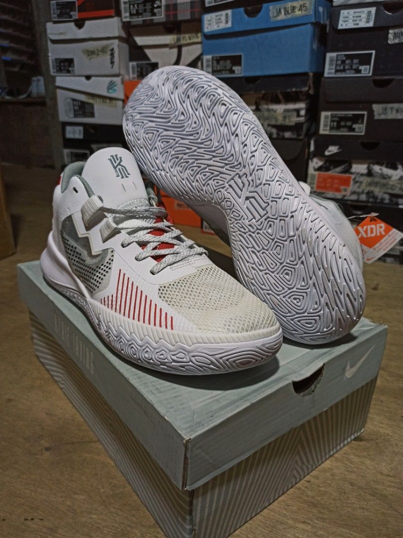 Kyrie discount 5 au