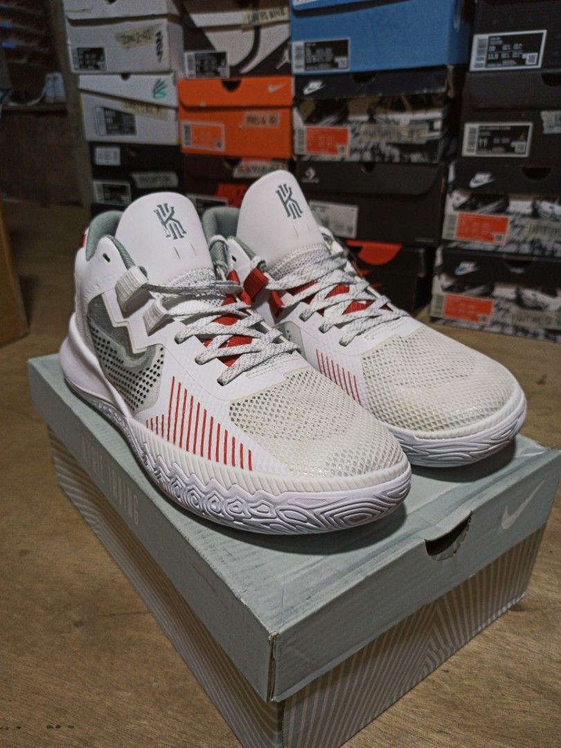 Kyrie 5 fly trap sale