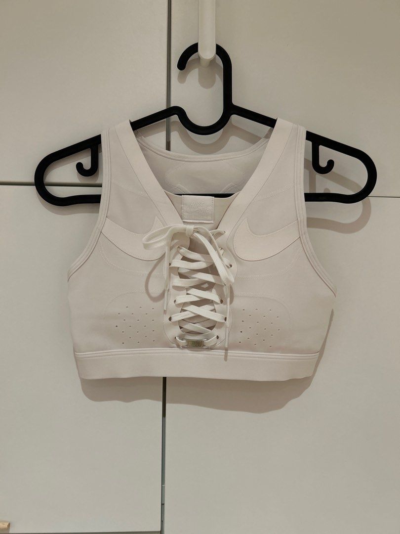 Nike air force deals 1 over bra