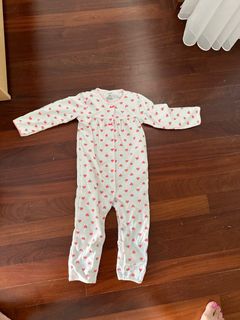 (Category: ) located in . Submitted by yilinglim010 (Listing ID 1232950170, Image 1). Description: .