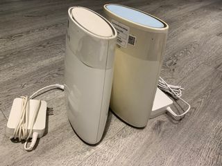 Orbi Router RBR50 with one satellite