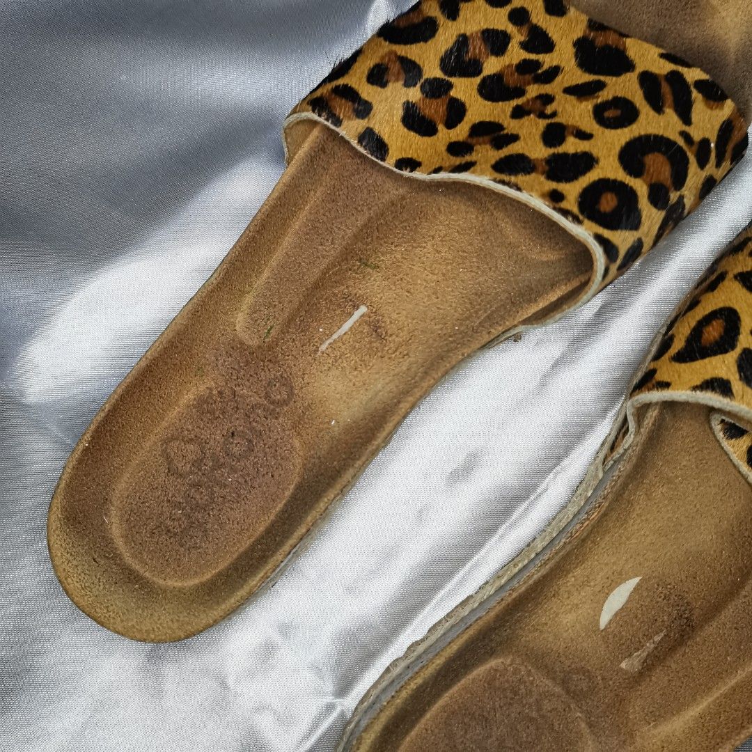 Yokono discount leopard sandals