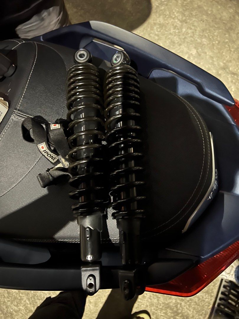 Original Stock Suspension XMAX 300, Motorcycles, Motorcycle Accessories