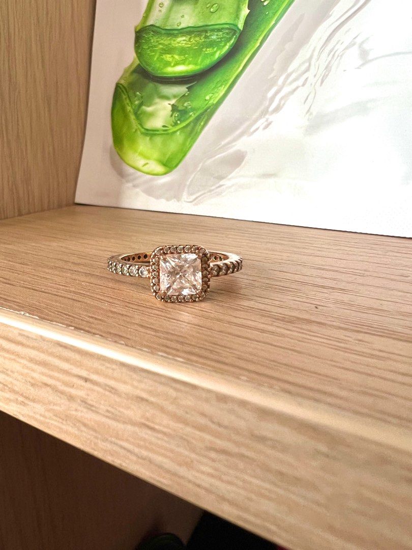 Pandora square sparkle halo top ring rose gold