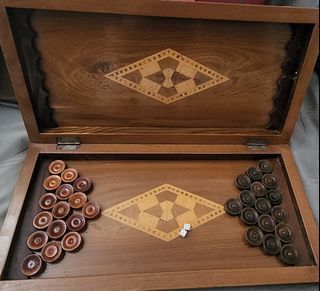 Crazy Games Backgammon Set - 2 players Classic Backgammon Sets  for Adults Board Game with Premium Leather Case - Best Strategy & Tip Guide  (Brown, Medium) : Toys & Games