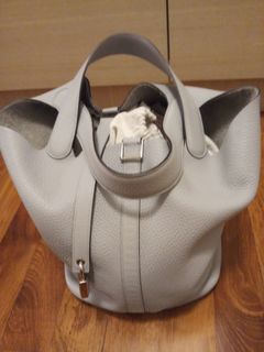 (Category: ) located in . Submitted by bags.wallet (Listing ID 1232948873, Image 1). Description: .