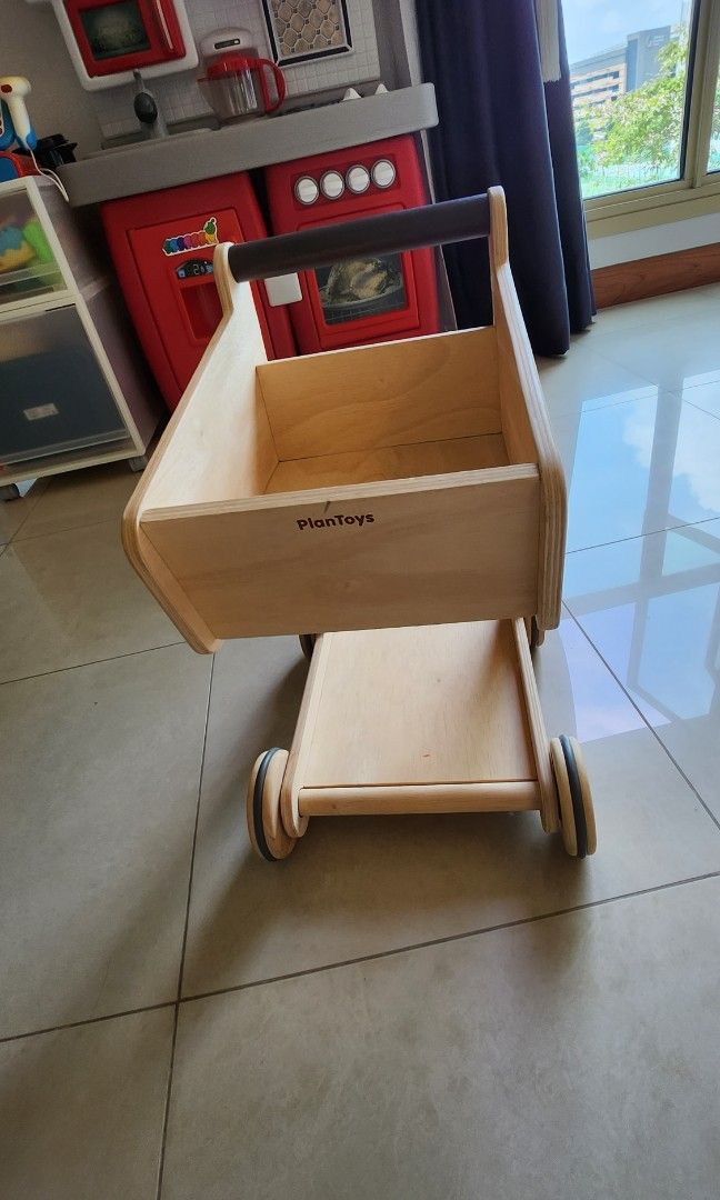 PlanToys wooden shopping cart