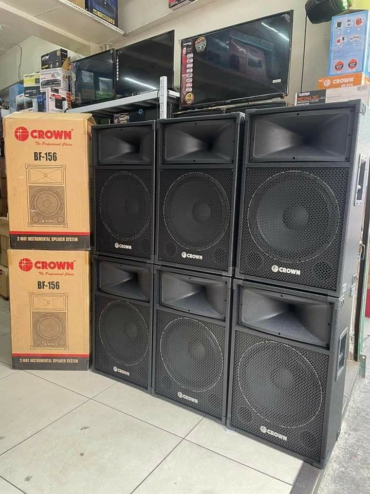 PRE ORDER SPEAKER (Category: Soundbars, Speakers & Amplifiers) located in Pasig City. Submitted by meanntamayo (Listing ID 1232944787, Image 1). Description: PRE ORDER!!! EVERY FRIDAY OR SAT. De15 crown speaker 2 way speaker system ( 2 pcs na) Maganda tunog gs.