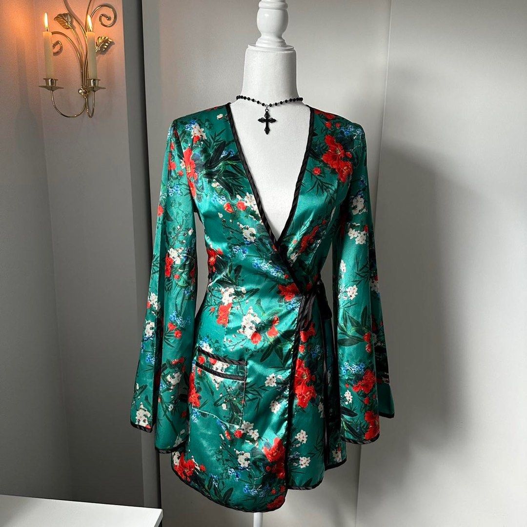 Green oriental contrast kimono wrap dress hot sale