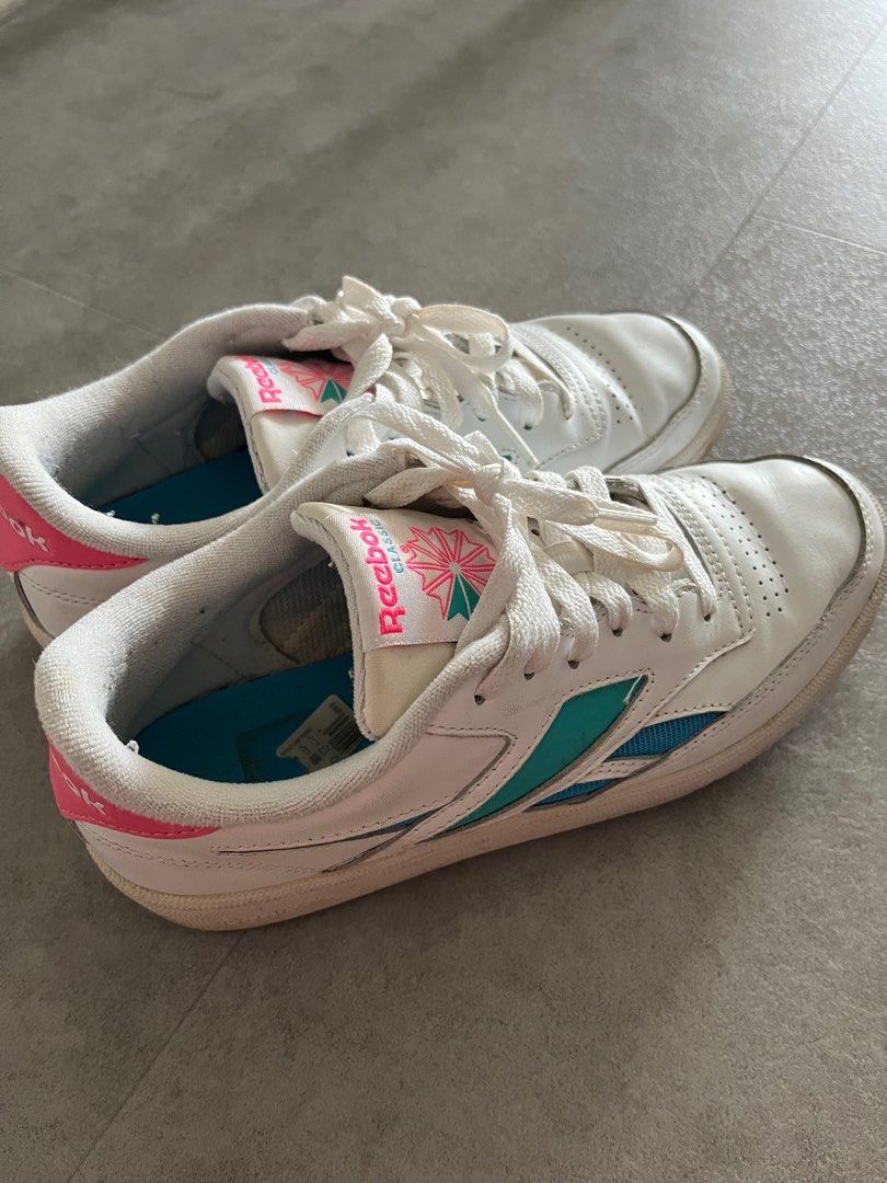 Reebok classic hotsell 83