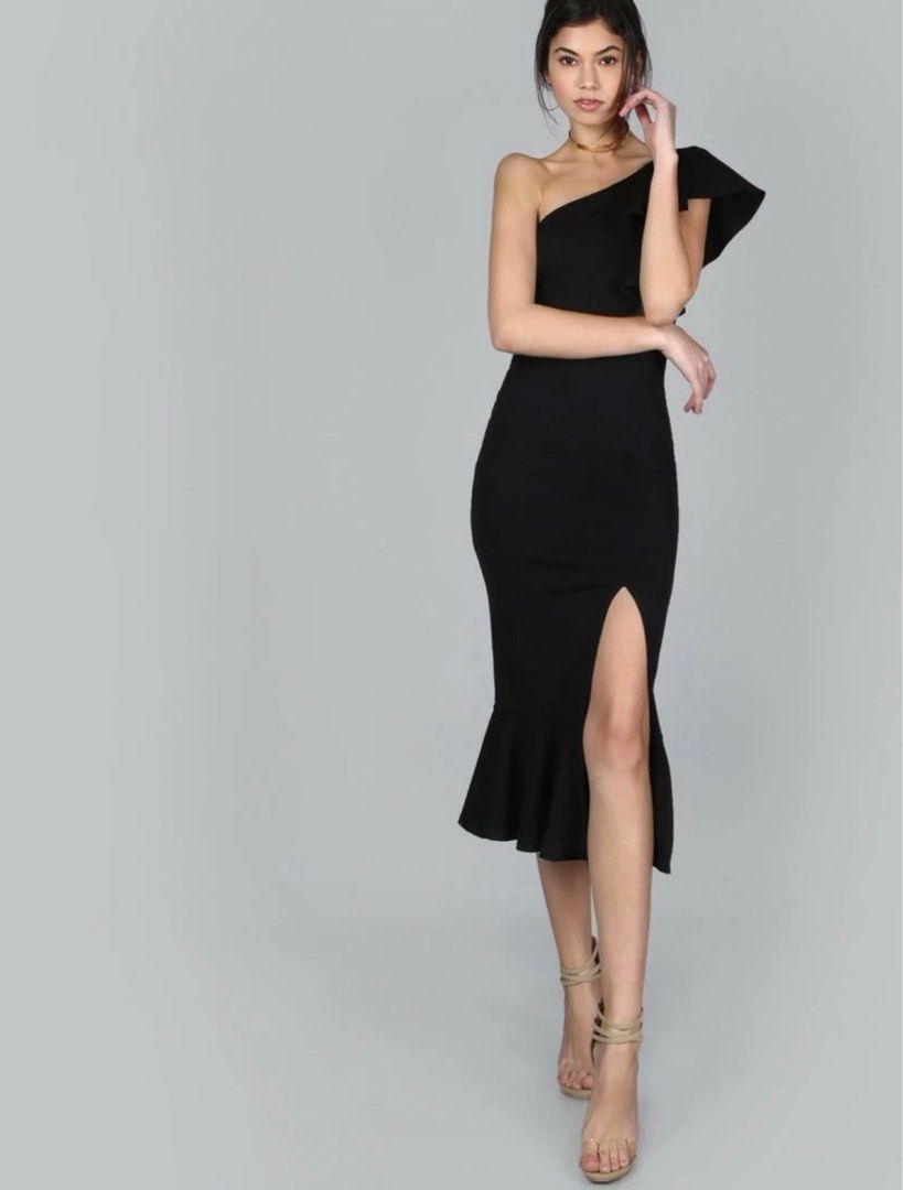 One shoulder slit hot sale pep hem dress