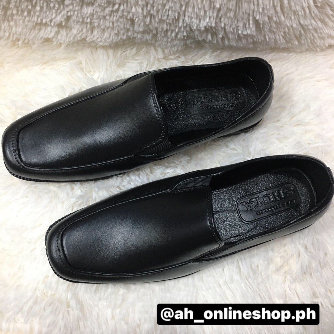 Shuta Black Shoes School Rubber shoes Men's work shoes on Carousell