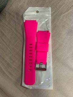 (Category: ) located in . Submitted by cty.closet (Listing ID 1232849216, Image 1). Description: .