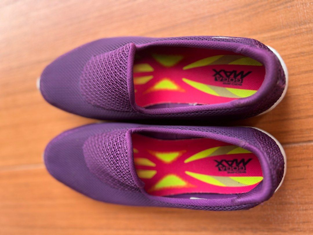 Skechers go walk goga max online