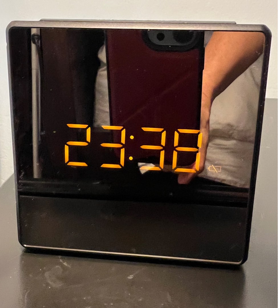Sony Clock Radio, Furniture & Home Living, Home Decor, Clocks on Carousell