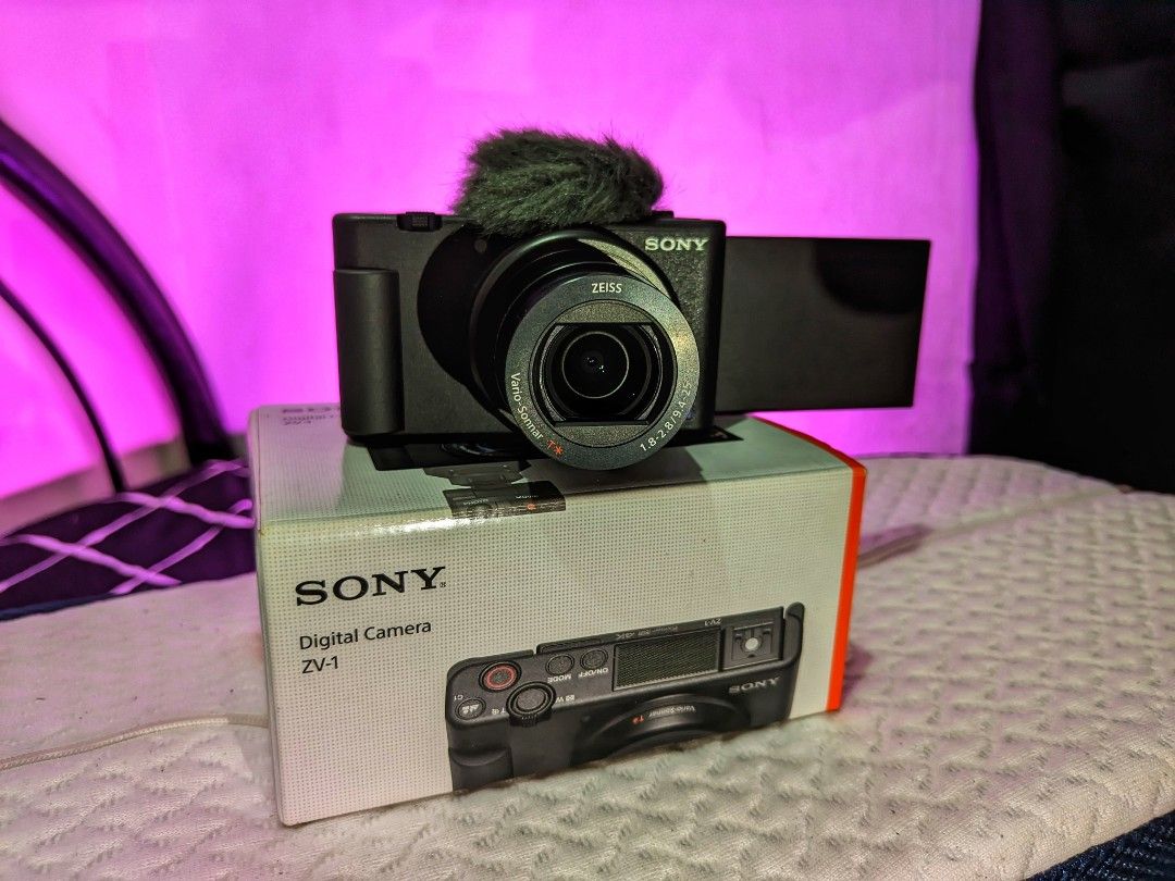 Sony ZV1, Photography, Cameras on Carousell
