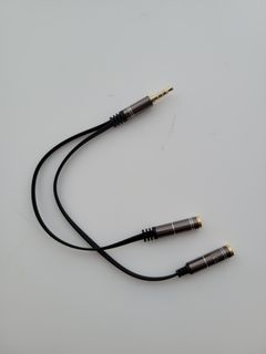Splitter audio cable459580539709040640