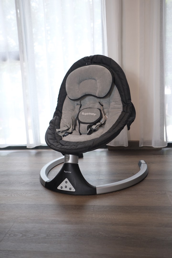 Sugar Baby Automatic Baby Swing Hug Me, Bayi & Anak, Kereta, Kursi