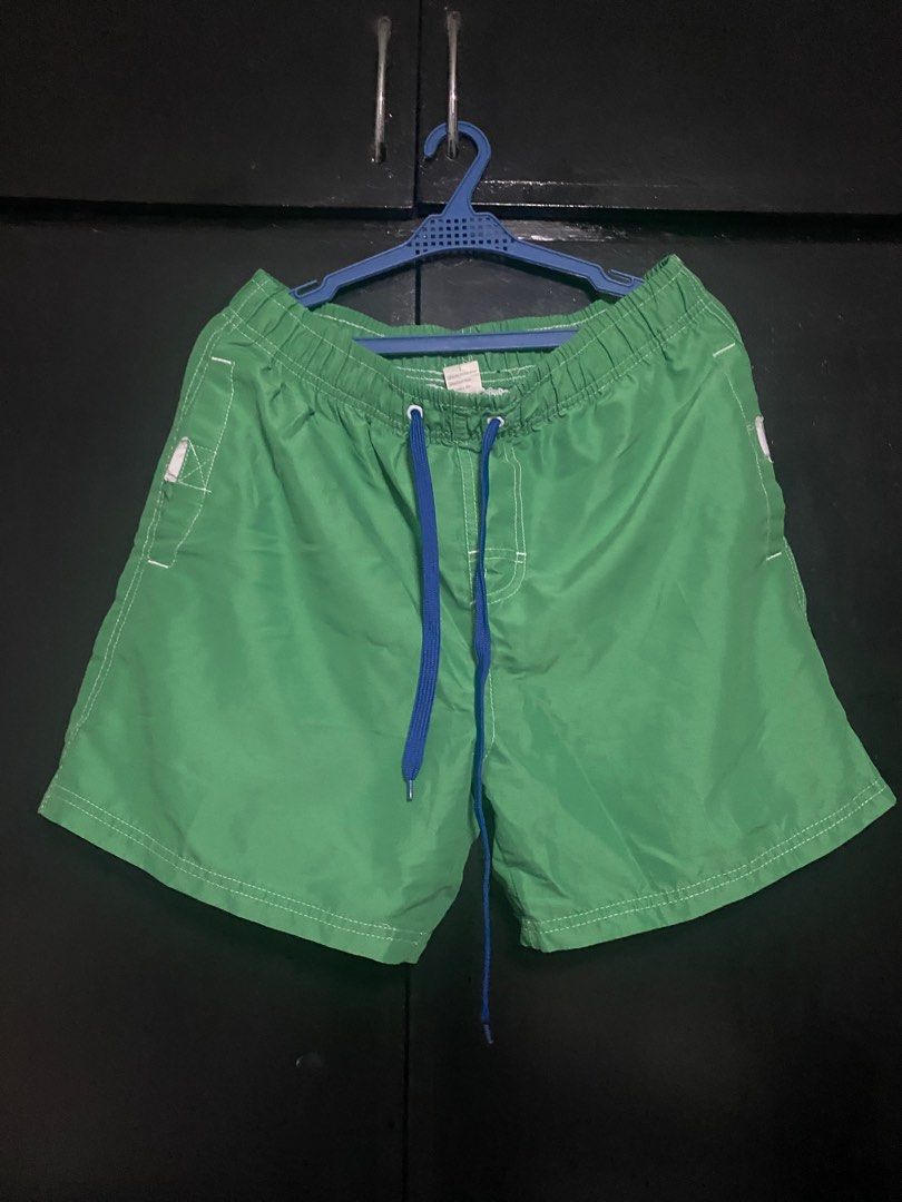 Swim shorts (Category: Shorts) located in Paranaque City. Submitted by johnber (Listing ID 1232872044, Image 1). Description: .