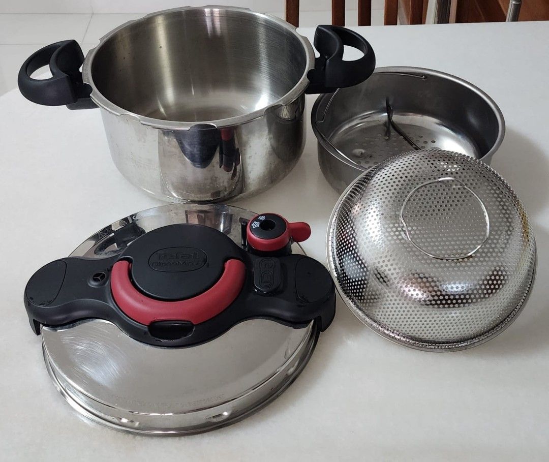 Tefal Pressure Cooker, almost New., Furniture & Home Living