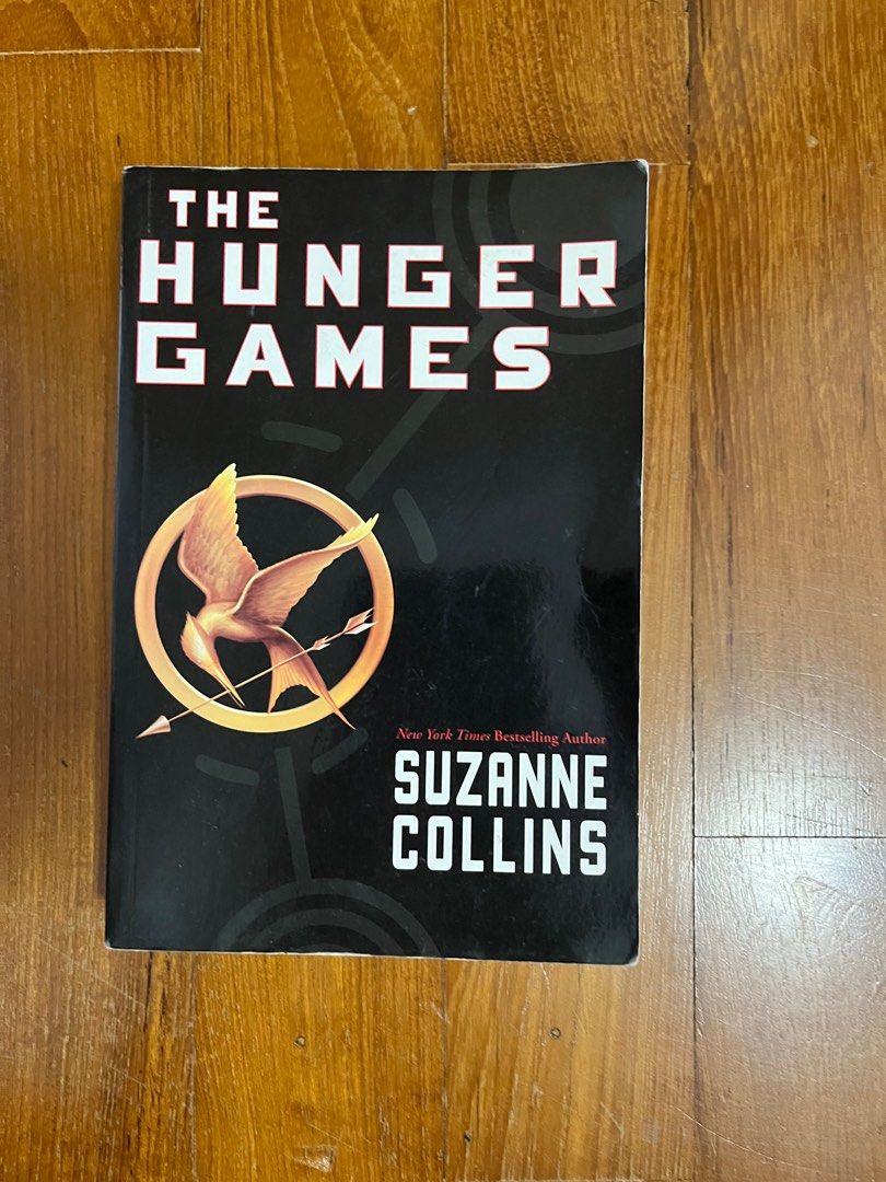 The hunger games book one, Hobbies & Toys, Books & Magazines, Fiction