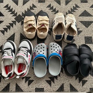 (Category: ) located in . Submitted by lynne_studio (Listing ID 1232933399, Image 1). Description: .