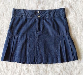 (Category: ) located in . Submitted by Anything.Pre-loved (Listing ID 1232933001, Image 1). Description: .