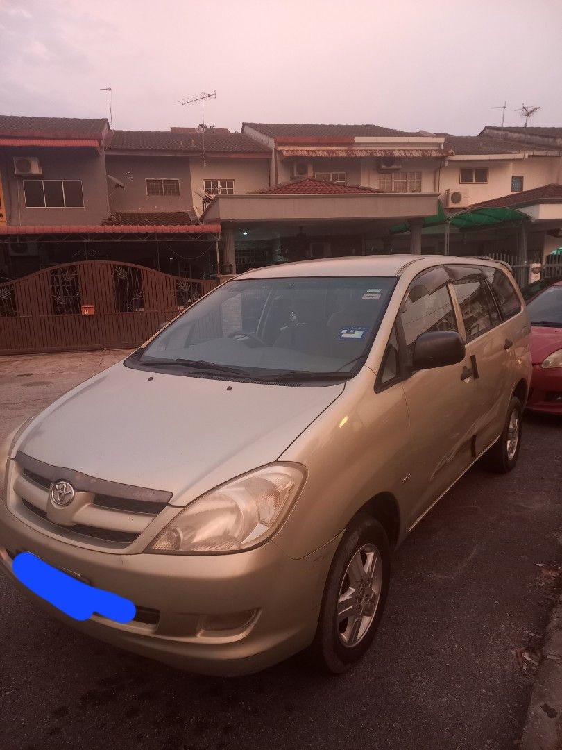 Toyota innova automatic (E), Cars, Cars for Sale on Carousell