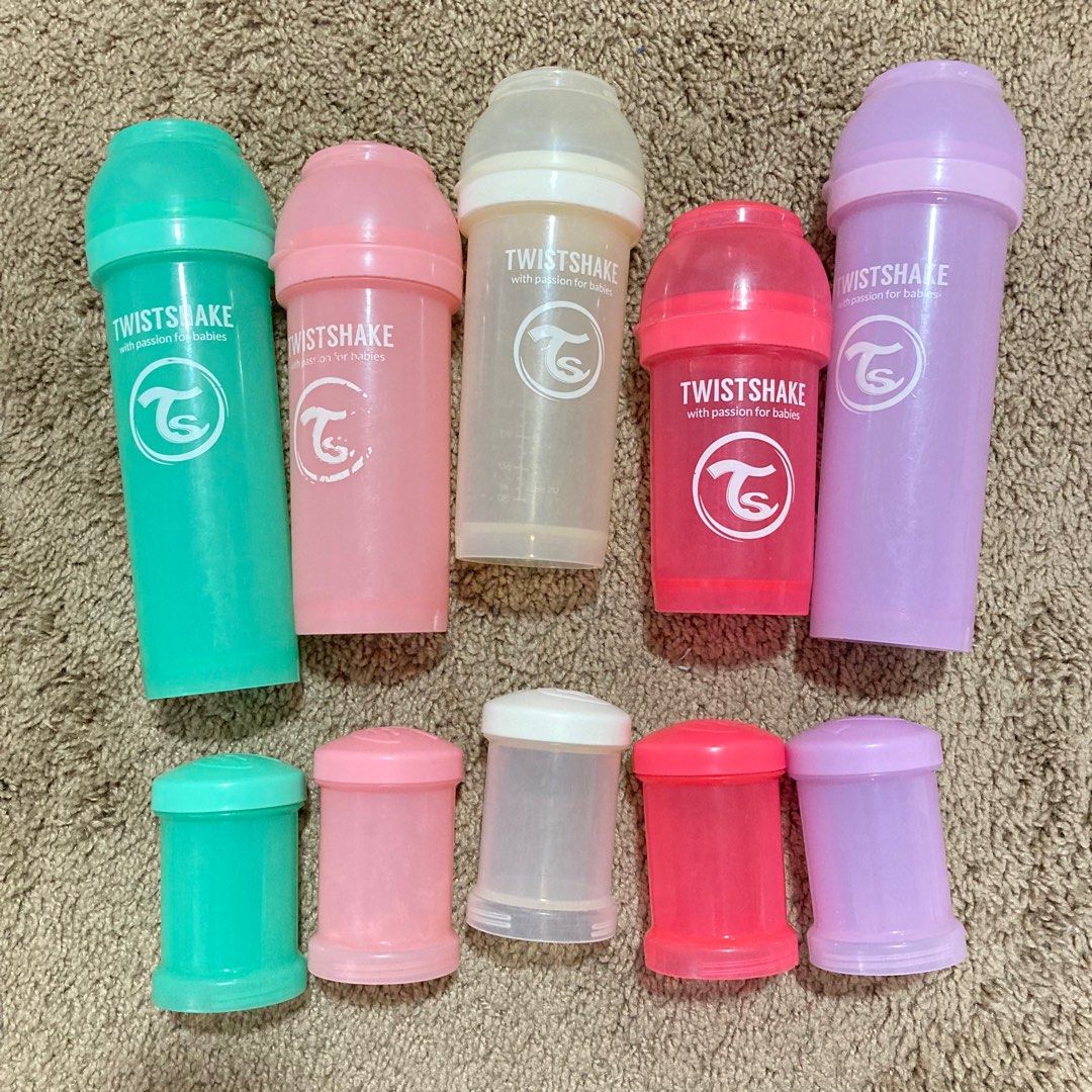 Twistshake (Category: Breastfeeding & Bottle Feeding) located in San Pedro. Submitted by chekwaaa (Listing ID 1232852722, Image 3). Description: Twistshake bottles with milk container 6oz / 8oz / 11oz Ginagamit lang pag aalis No teats, for hygiene purposes Stackable ung milk containers 1,500 for take all na 💓 (600-1000 each bnew nyan).
